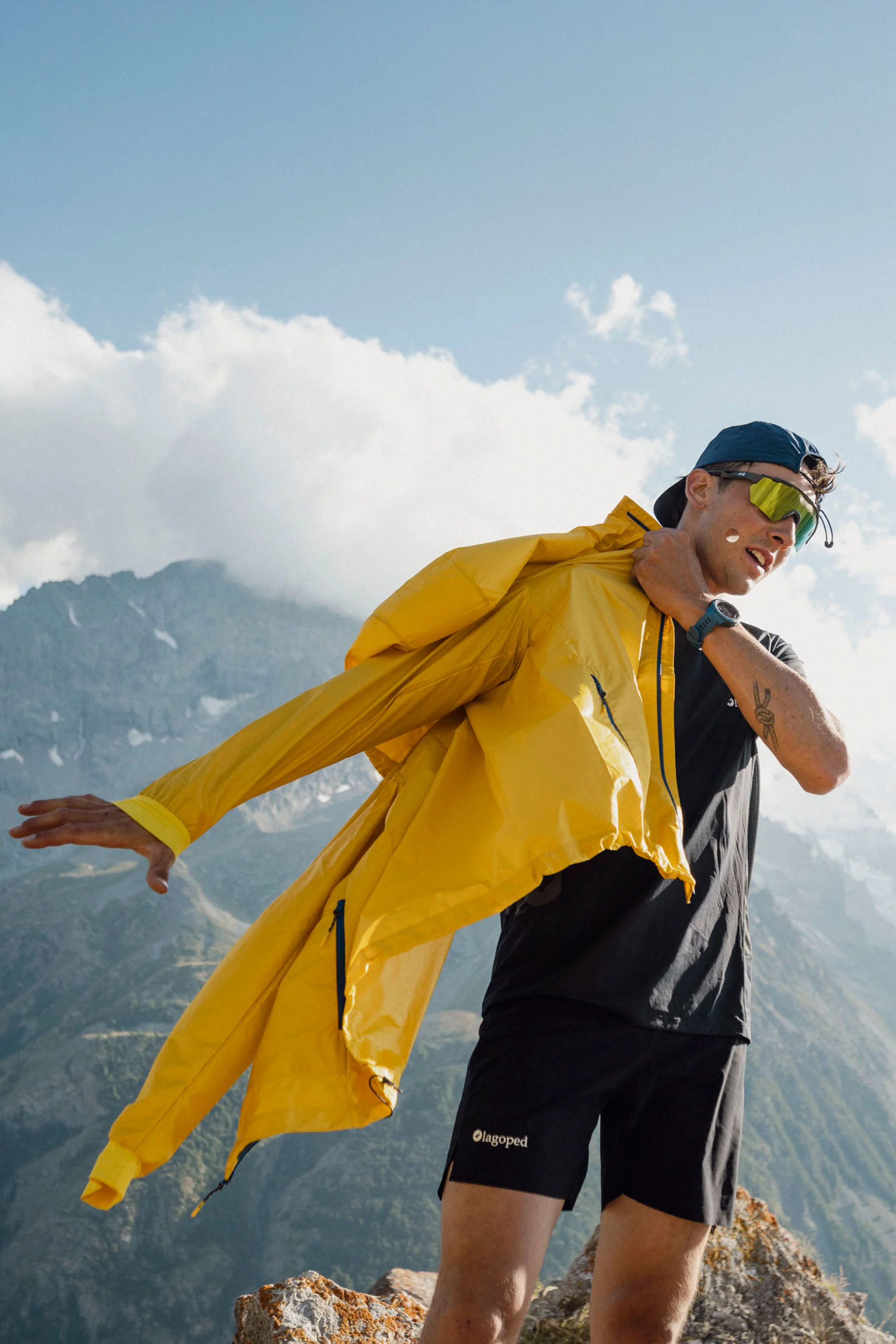 Veste coupe-vent Unisexe NAGALAKA - Image 4